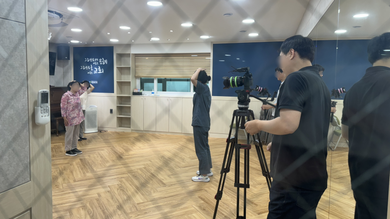 영등포노인종합복지관 ‘행복마중’ 영상 제작|기획부터 촬영·제작까지 함께한 마마미디어 현장 사진